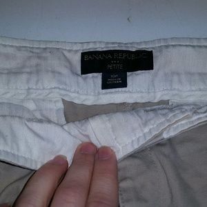 Kaki shorts